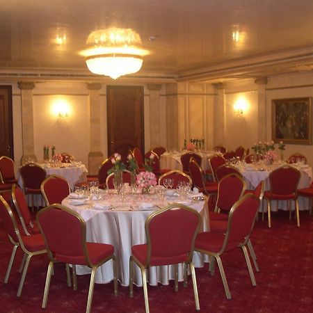 Promenade Hotel Zalqa Exteriör bild