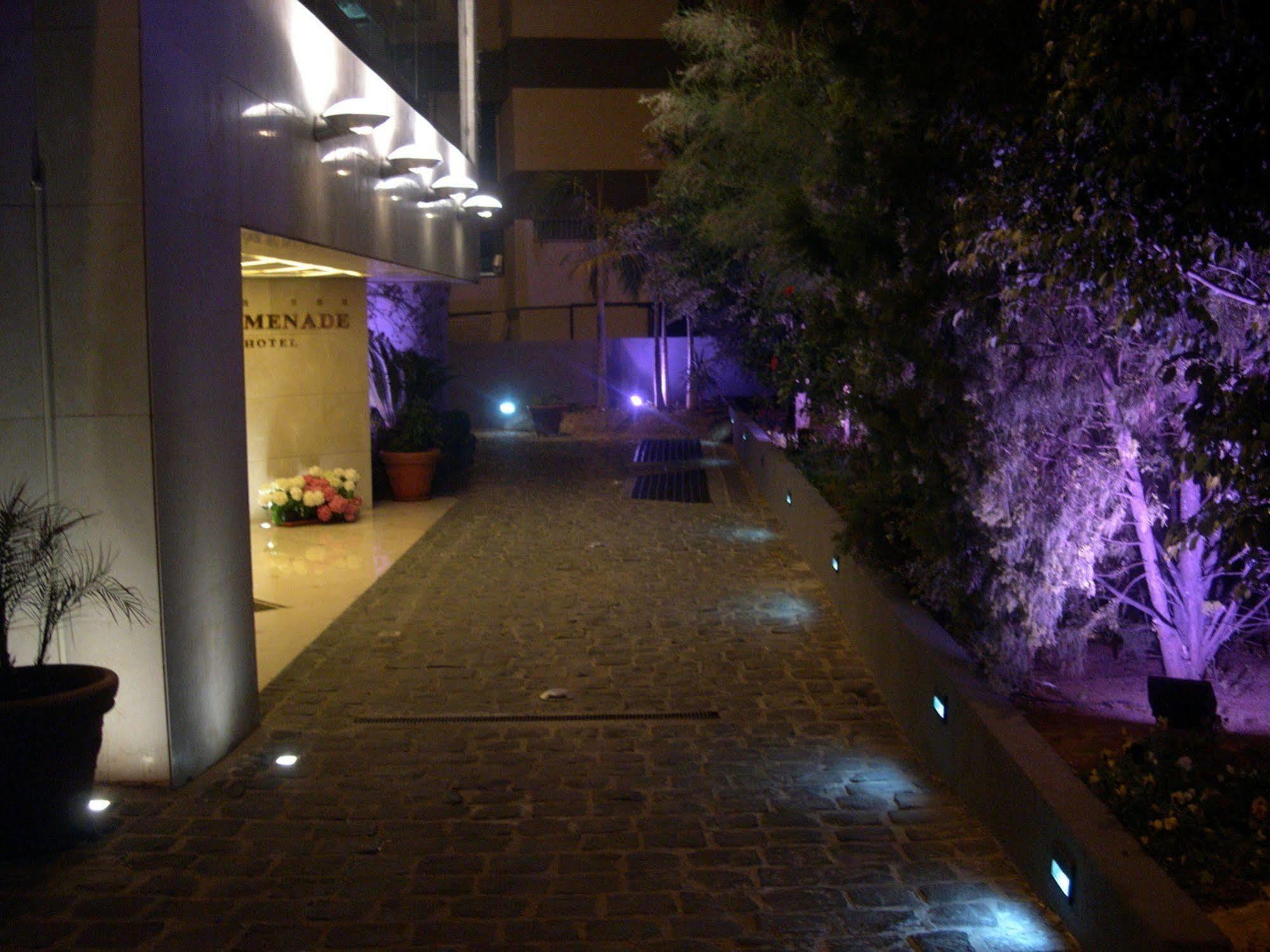 Promenade Hotel Zalqa Exteriör bild